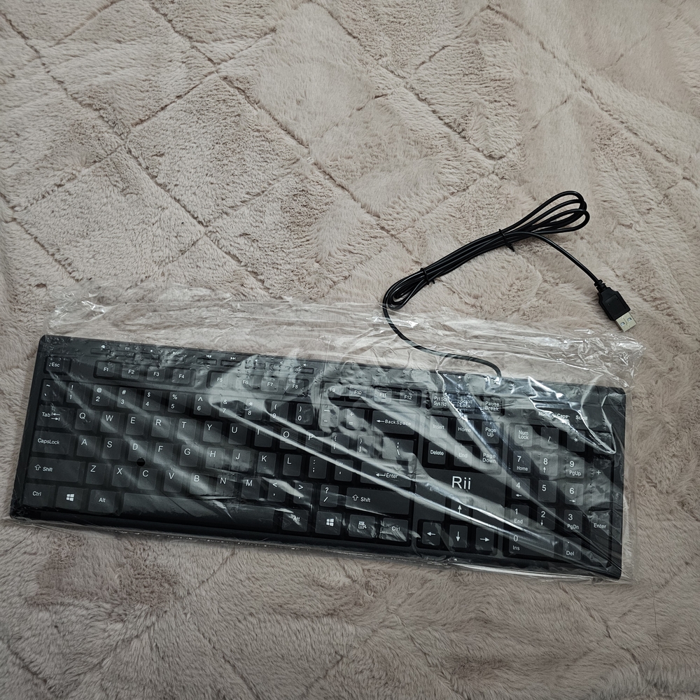 Rii Black Wired Keyboard